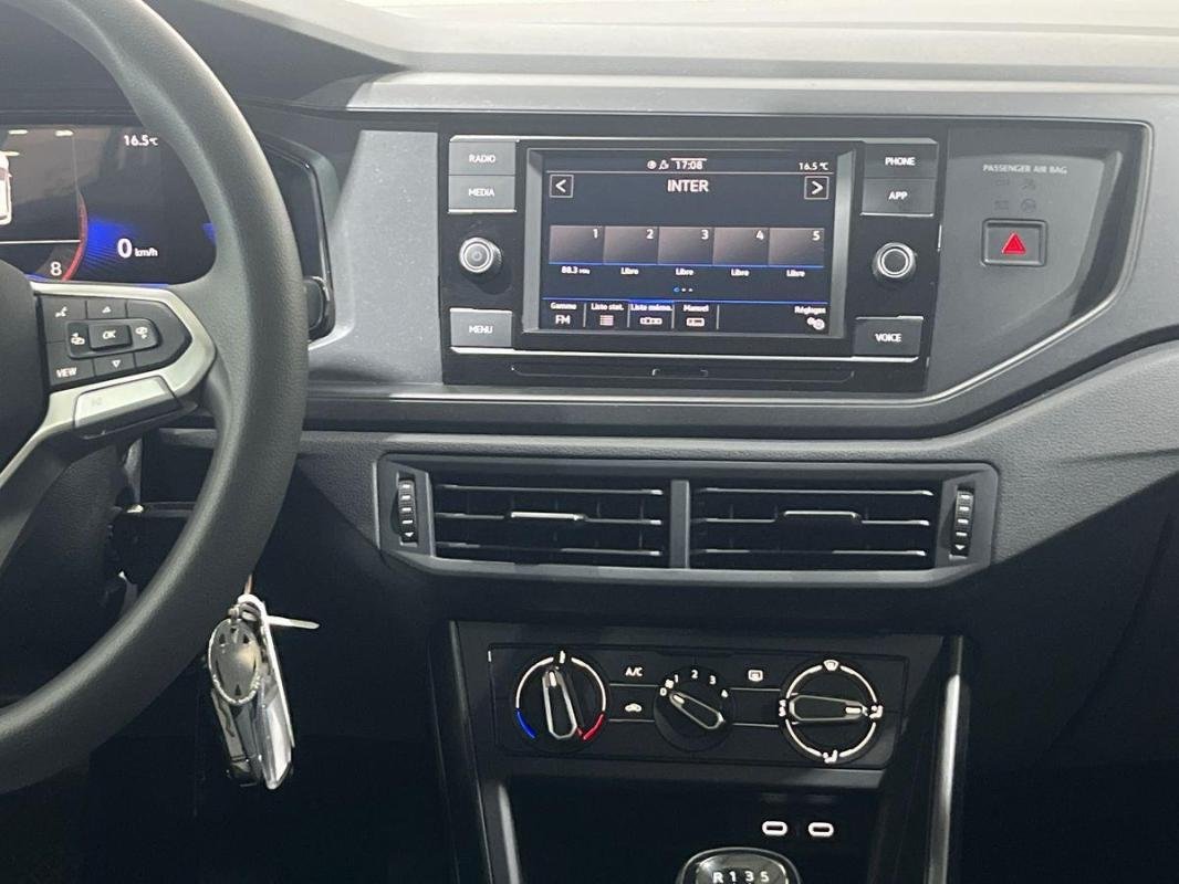 Volkswagen Polo - Photo 10