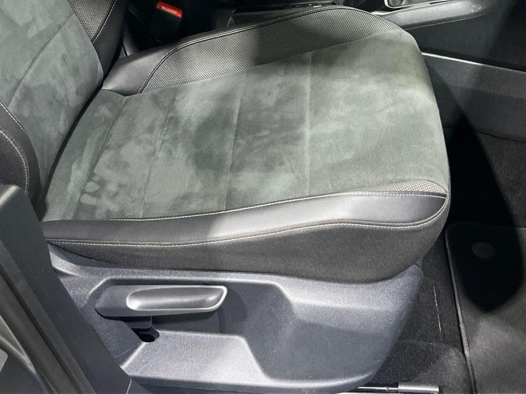 Volkswagen T-Roc - Photo 14