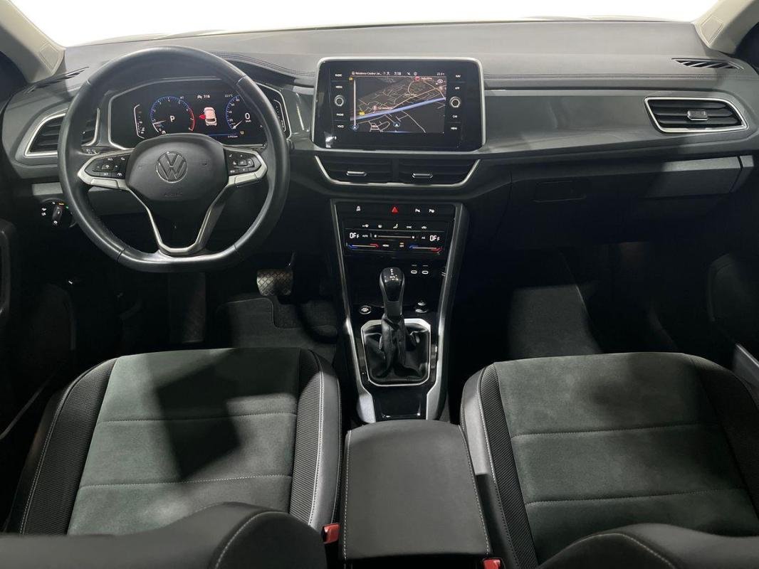Volkswagen T-Roc - Photo 8