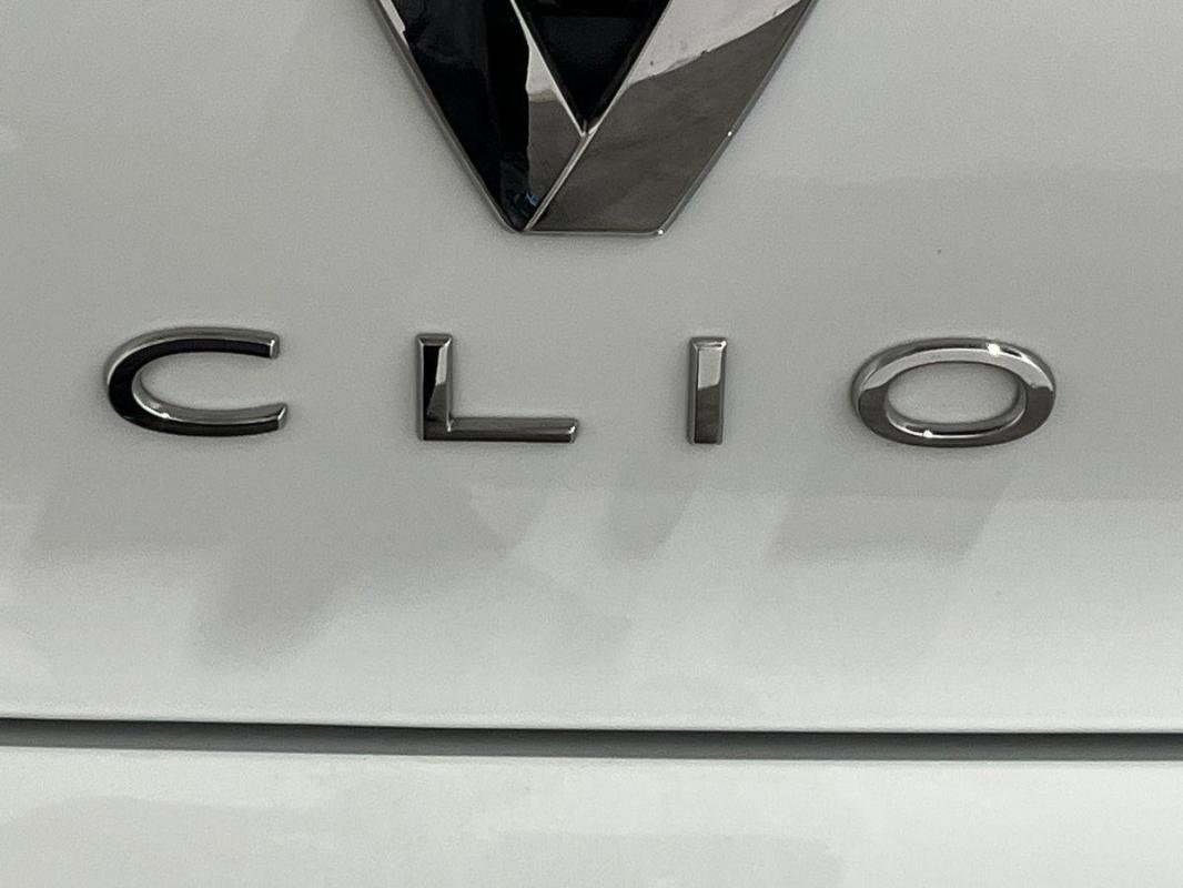 Renault Clio - Photo 27