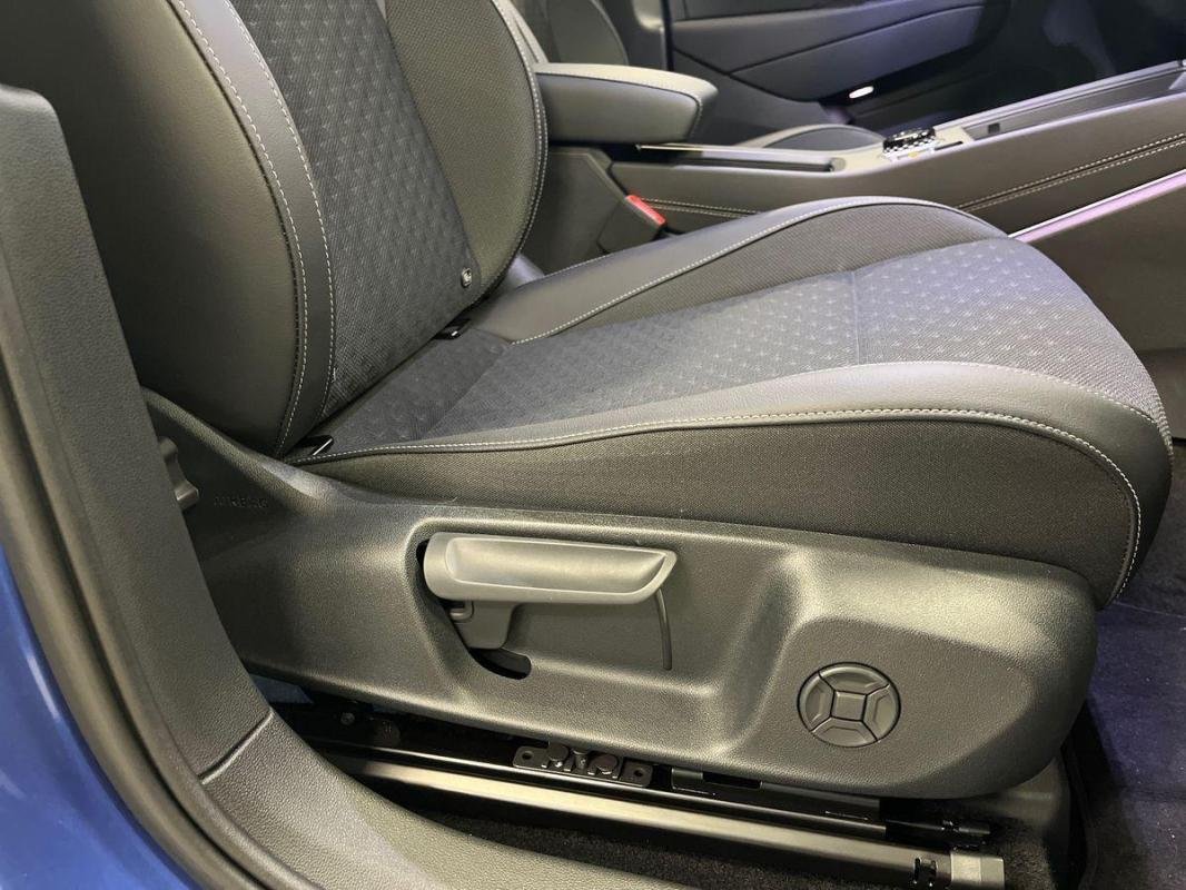 Volkswagen T-Roc - Photo 14
