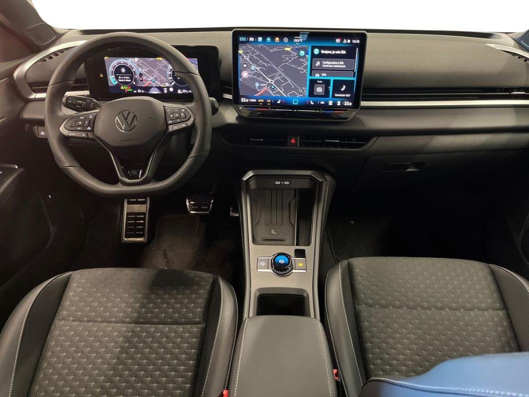 Volkswagen T-Roc - Photo 8