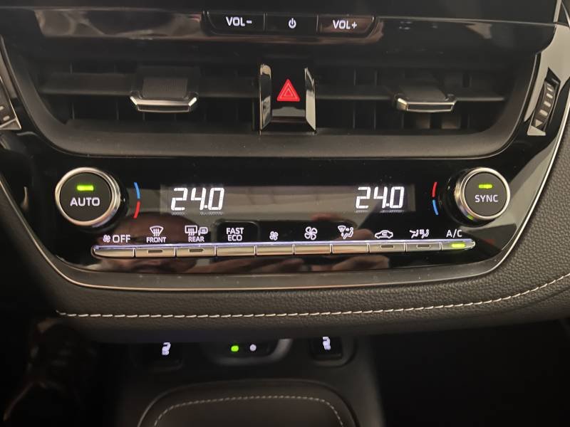 Toyota Corolla - Photo 40