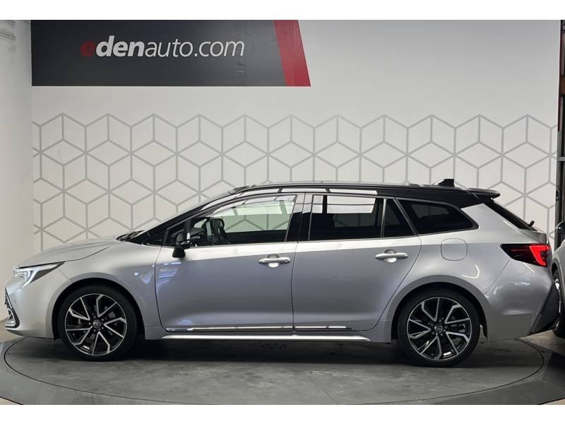 Toyota Corolla - Photo 4