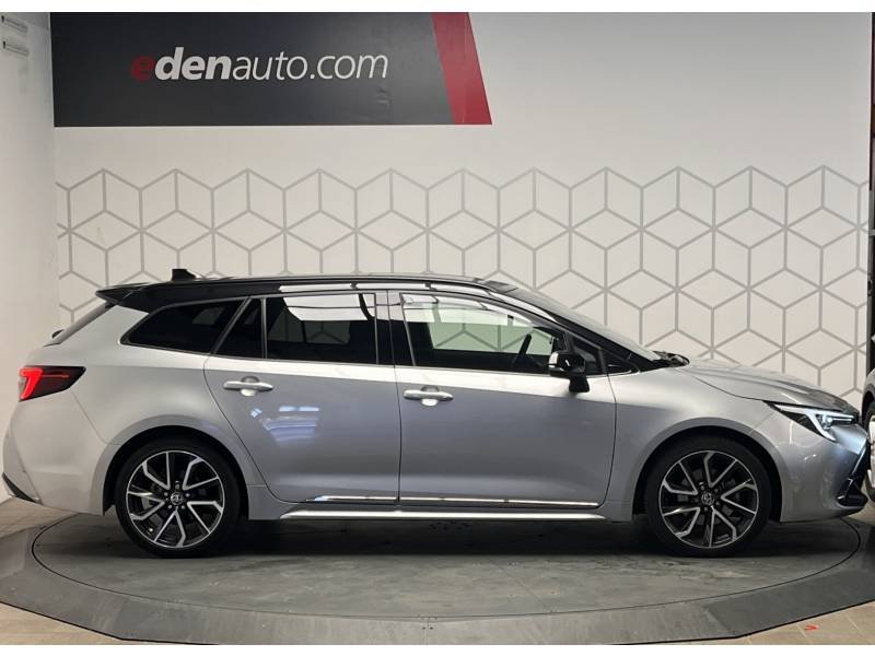 Toyota Corolla - Photo 8