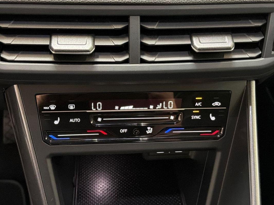 Volkswagen Polo - Photo 19
