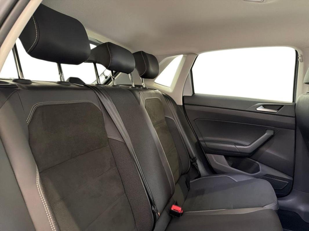 Volkswagen Polo - Photo 23