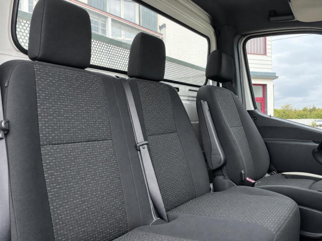 Mercedes Sprinter - Photo 15