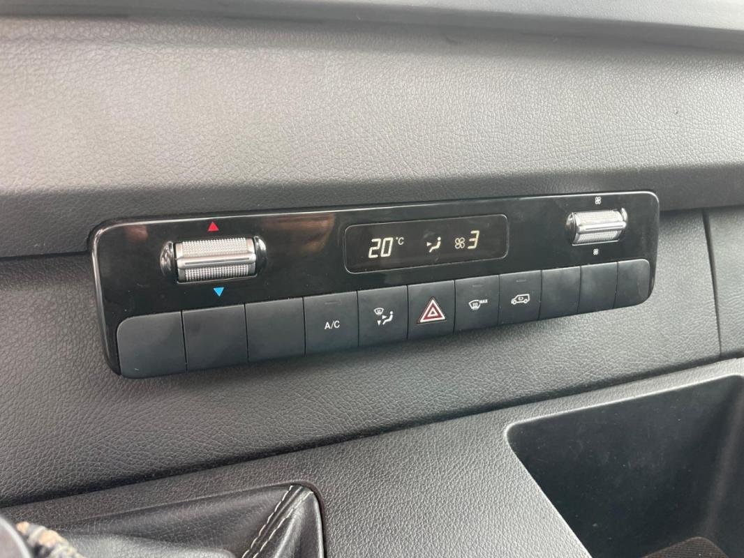 Mercedes Sprinter - Photo 18