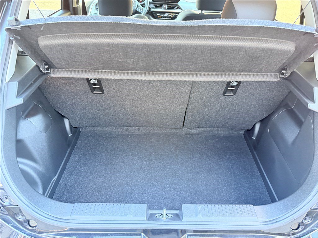 Suzuki Swift - Photo 14