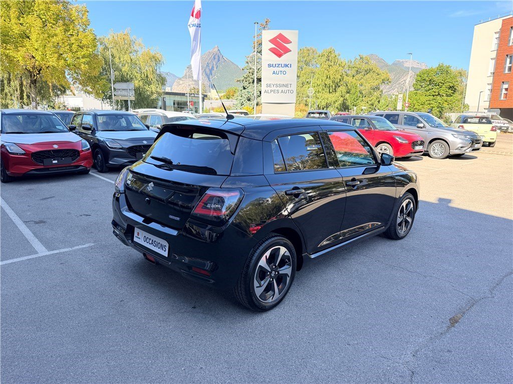 Suzuki Swift - Photo 5