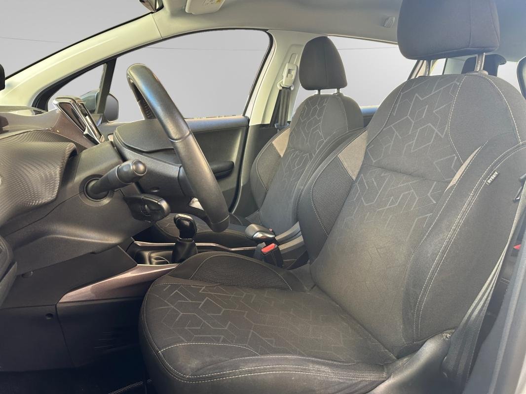 Peugeot 2008 - Photo 14