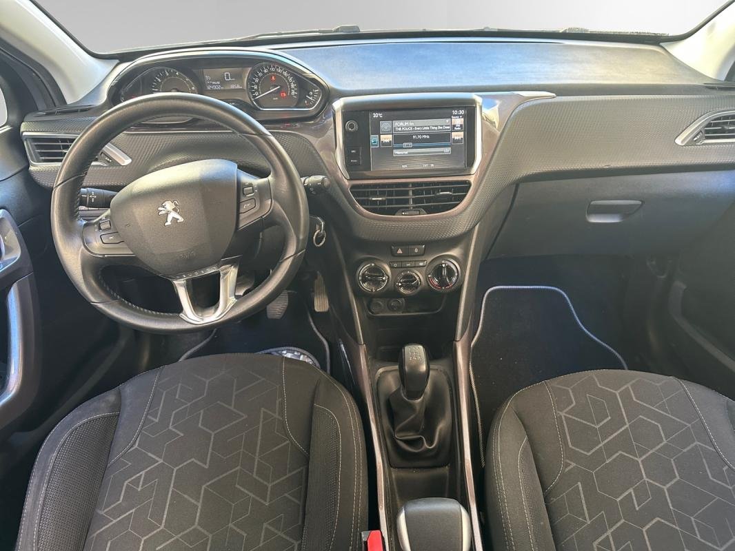 Peugeot 2008 - Photo 9