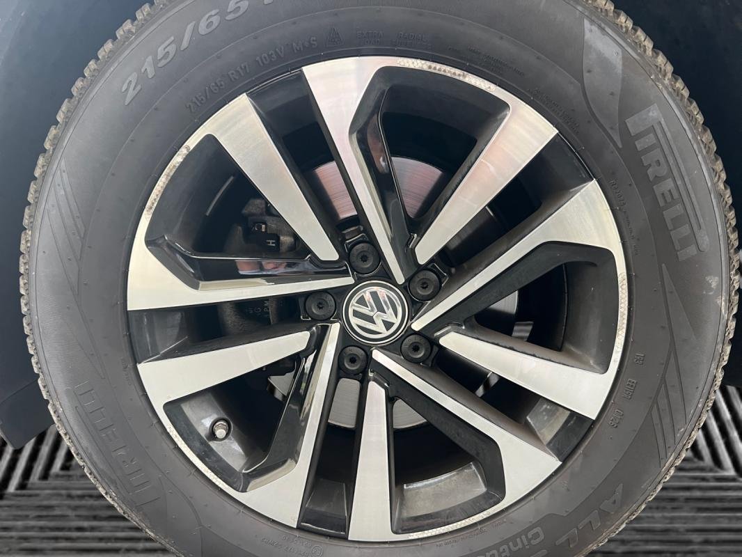 Volkswagen Tiguan - Photo 17