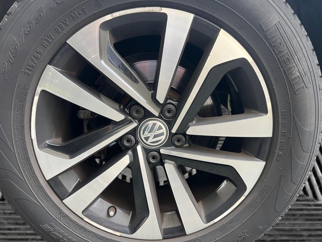 Volkswagen Tiguan - Photo 18