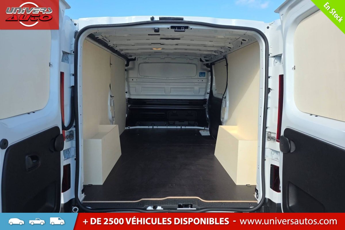 Nissan Primastar - Photo 11