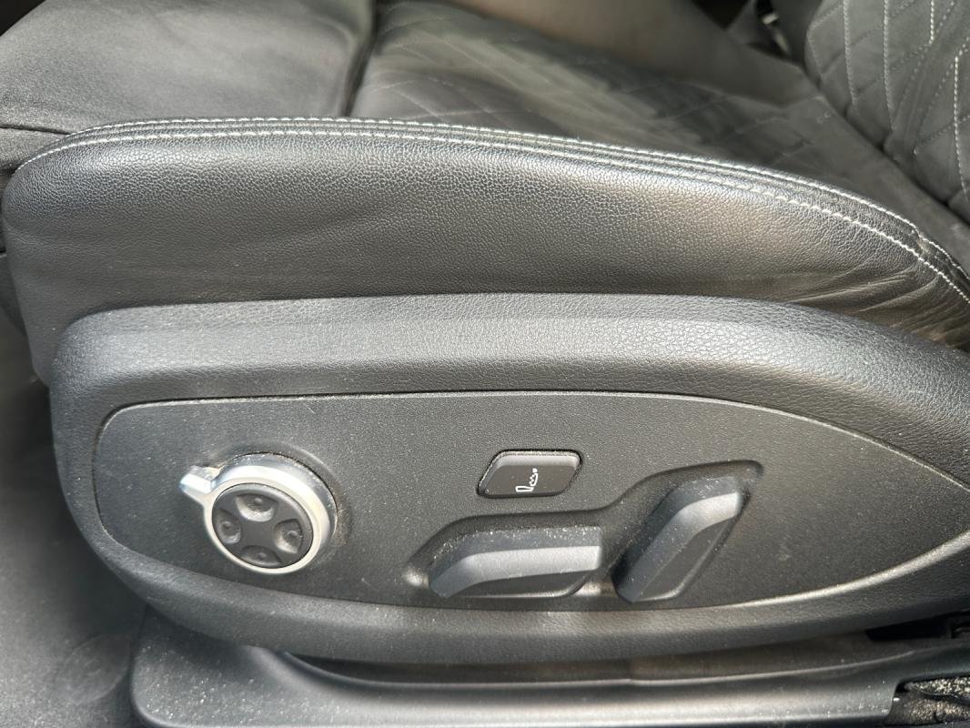 Audi S4 - Photo 17