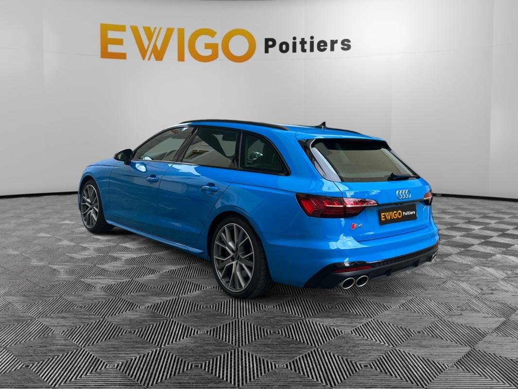 Audi S4 - Photo 4