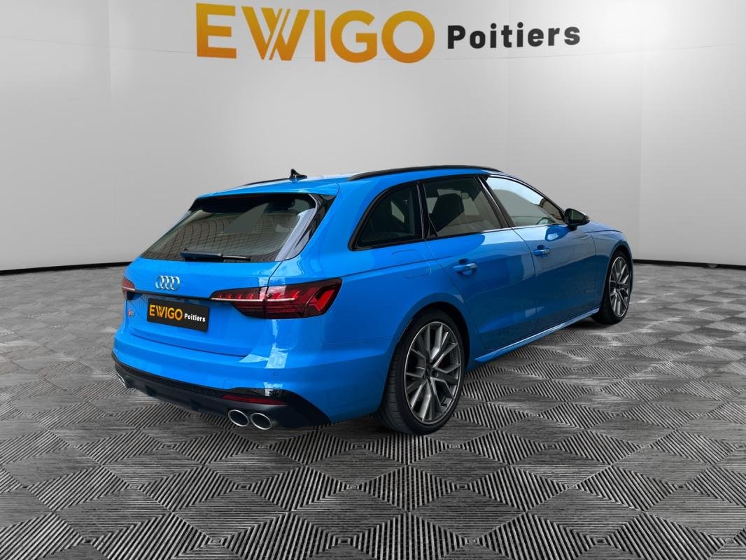 Audi S4 - Photo 6