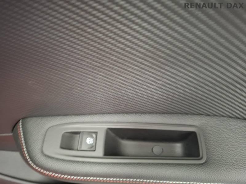 Renault Clio - Photo 18