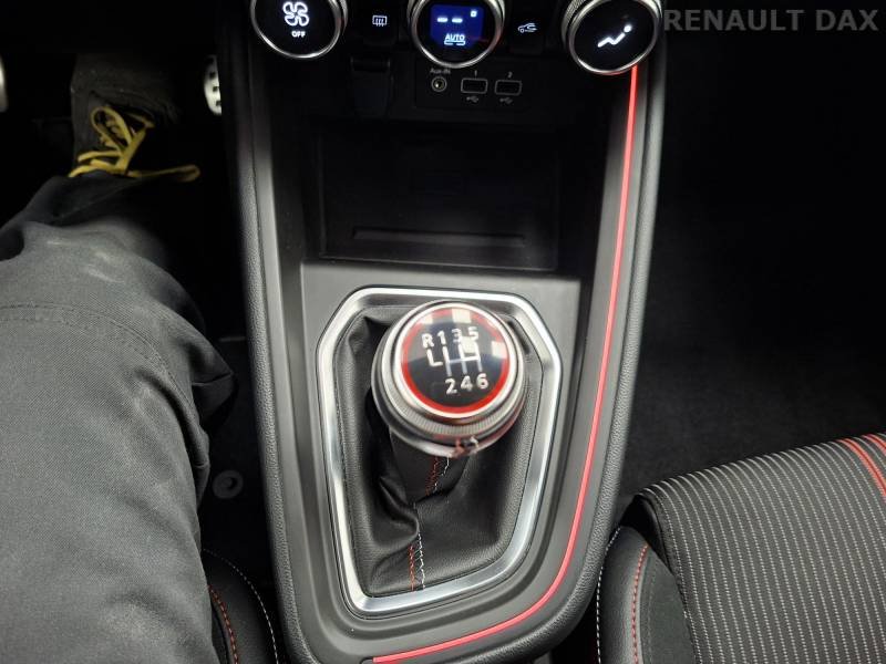 Renault Clio - Photo 49