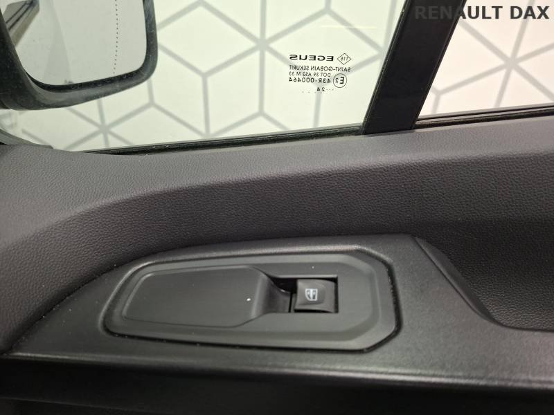 Renault Trafic - Photo 18