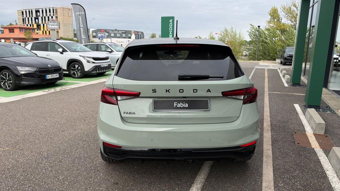 Skoda Fabia - Photo 4