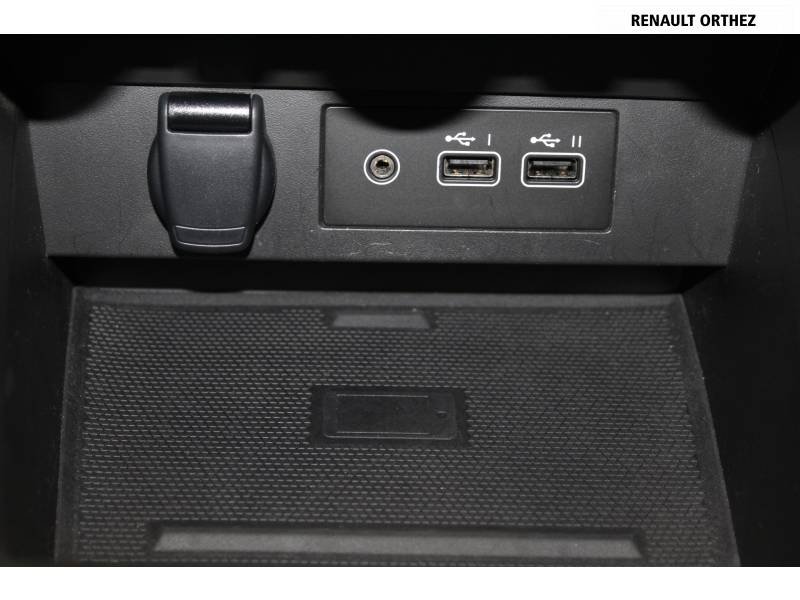 Renault Clio - Photo 23