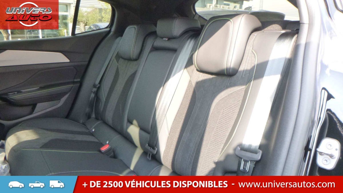 Peugeot 408 - Photo 10