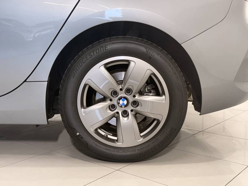 BMW Série 1 - Photo 11