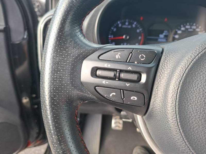 Kia Picanto - Photo 22