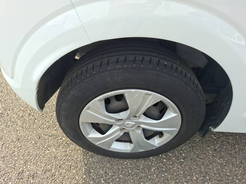 Dacia Sandero - Photo 16
