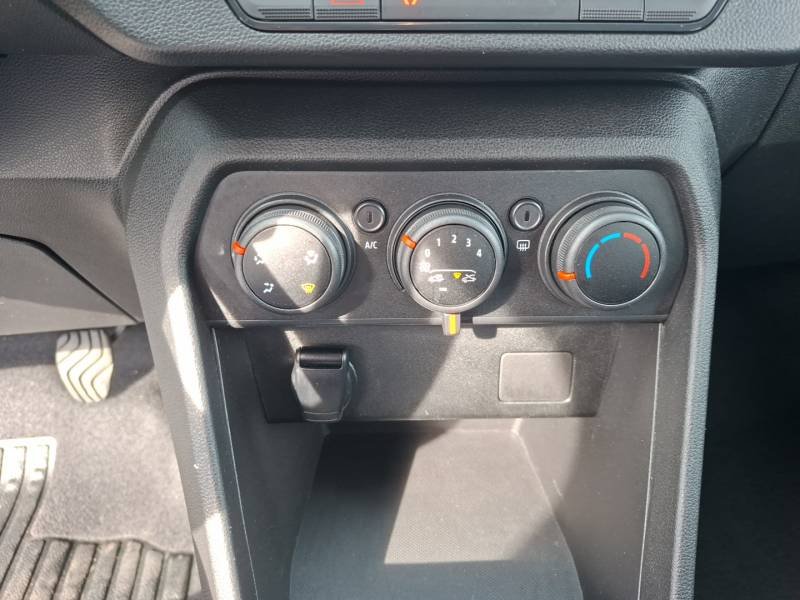 Dacia Sandero - Photo 30