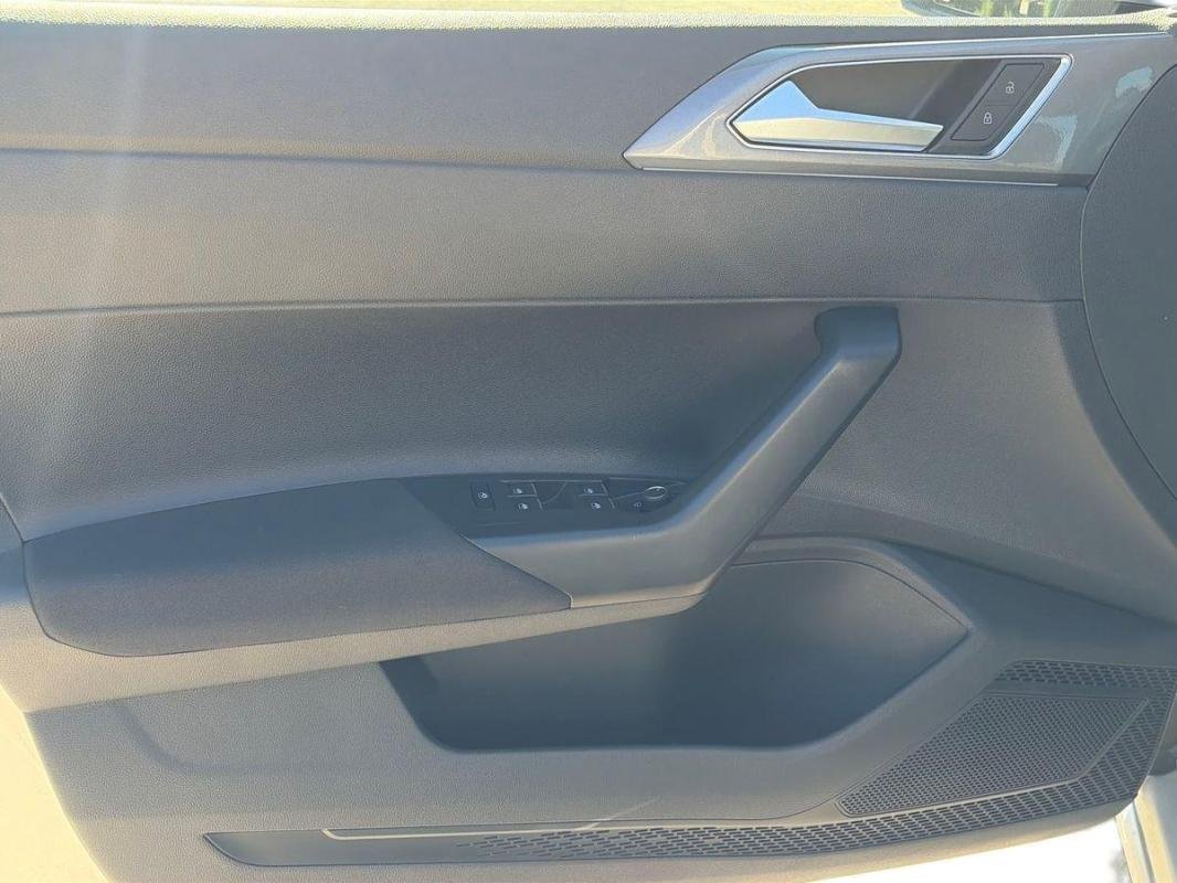 Volkswagen Polo - Photo 15