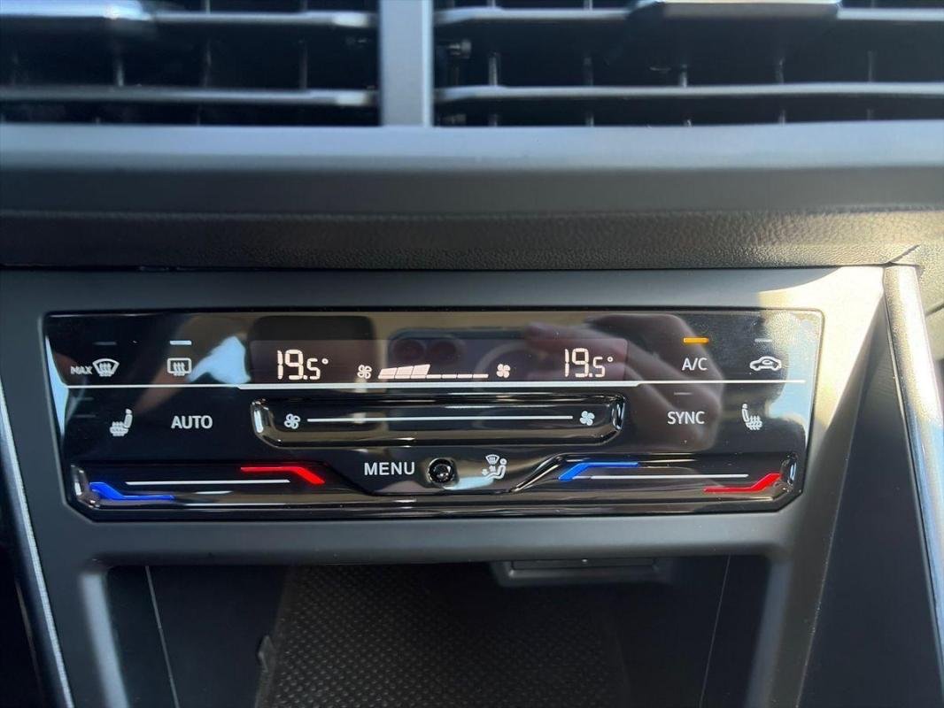 Volkswagen Polo - Photo 19