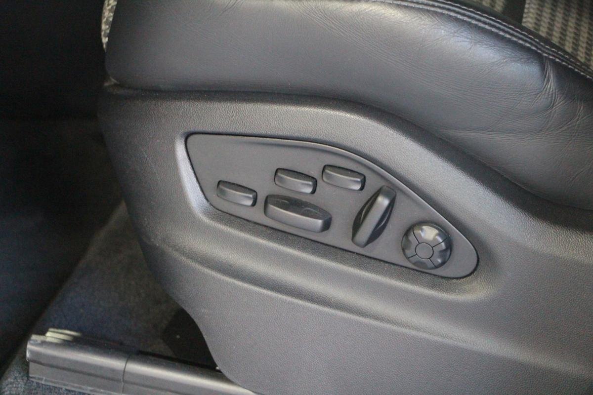 Porsche Cayenne - Photo 17