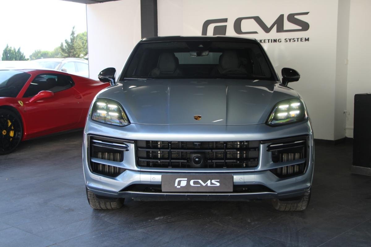 Porsche Cayenne - Photo 2