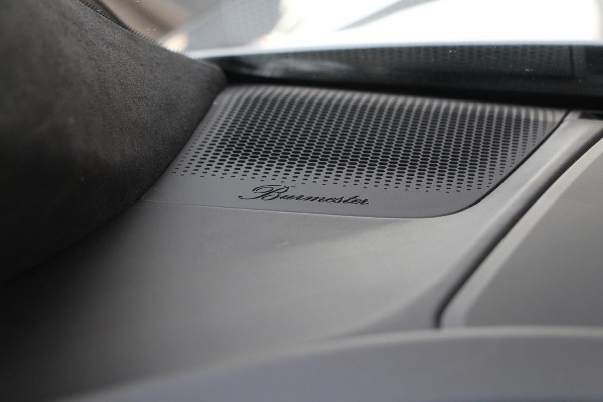 Porsche Cayenne - Photo 26