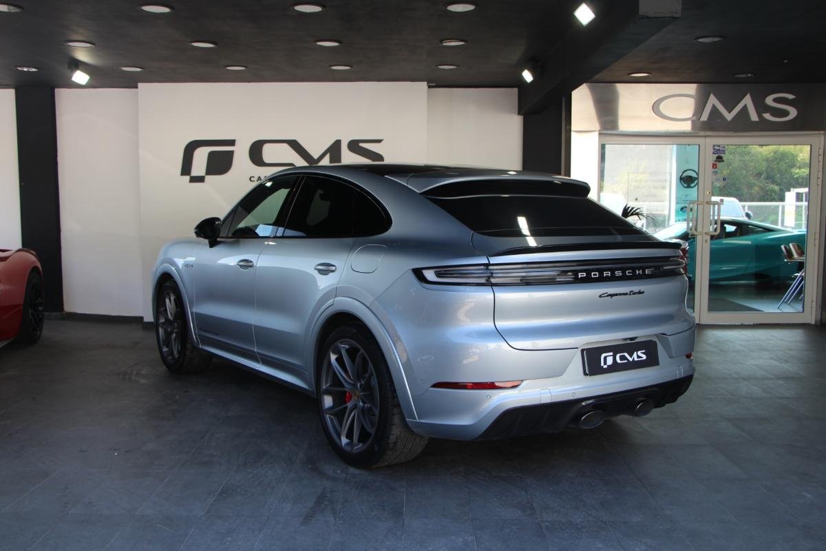 Porsche Cayenne - Photo 3