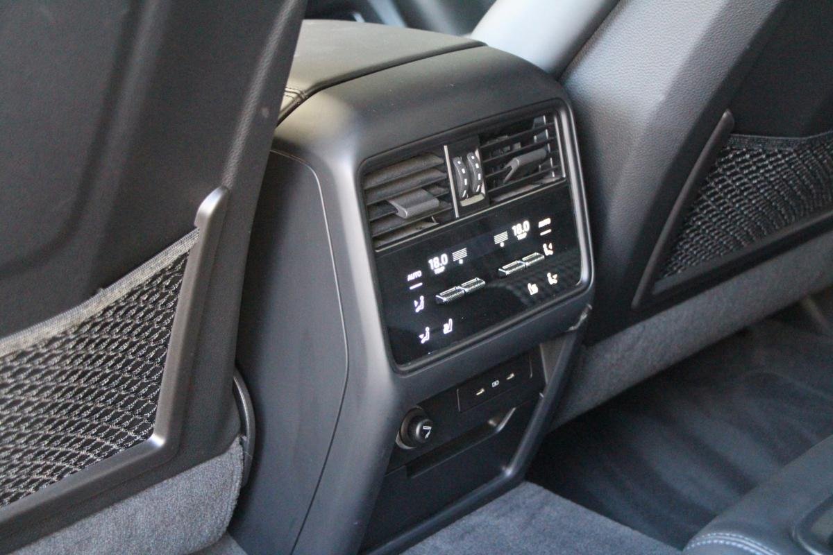 Porsche Cayenne - Photo 35