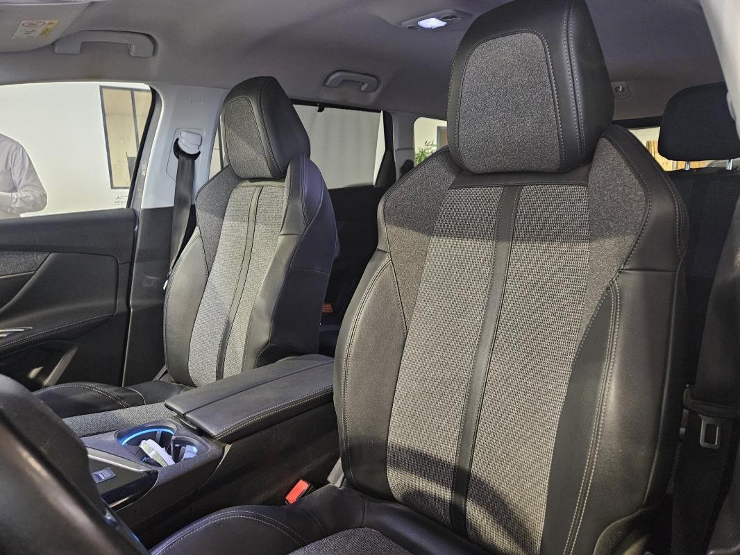 Peugeot 5008 - Photo 13