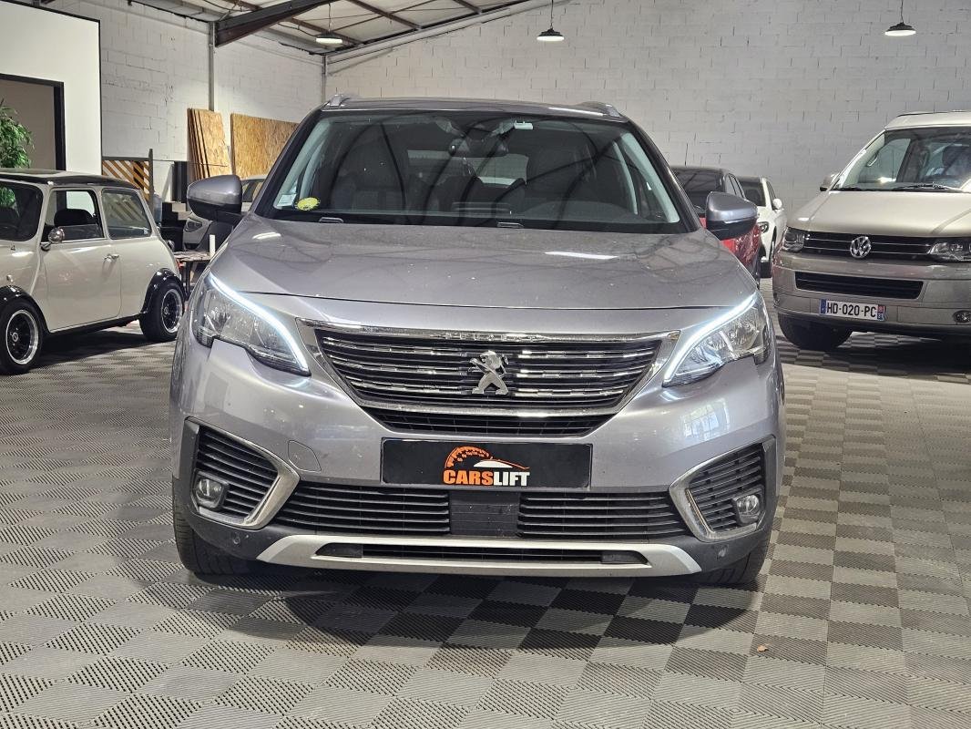 Peugeot 5008 - Photo 2