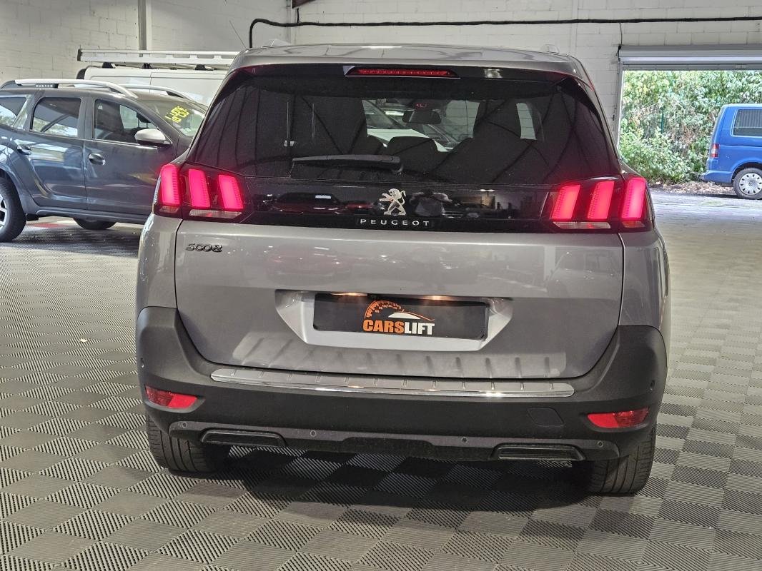 Peugeot 5008 - Photo 6