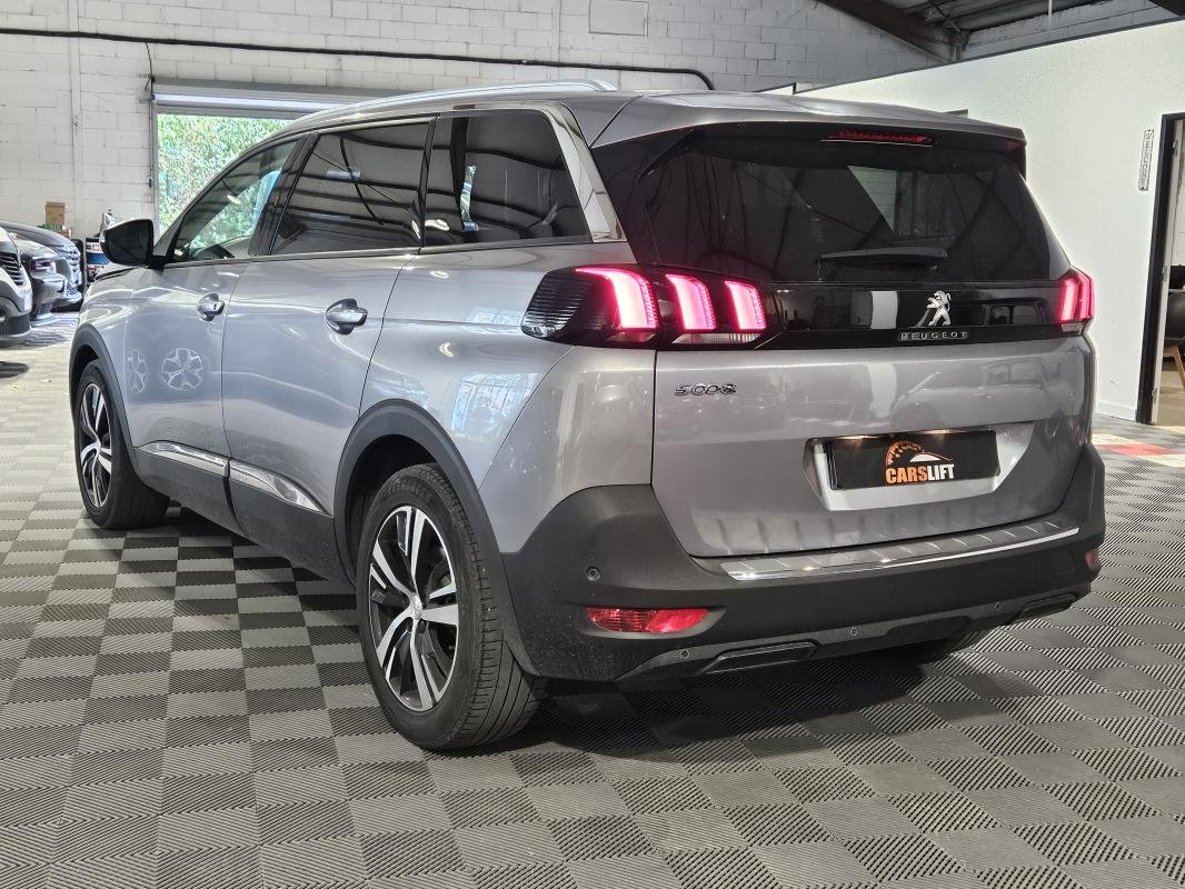 Peugeot 5008 - Photo 7