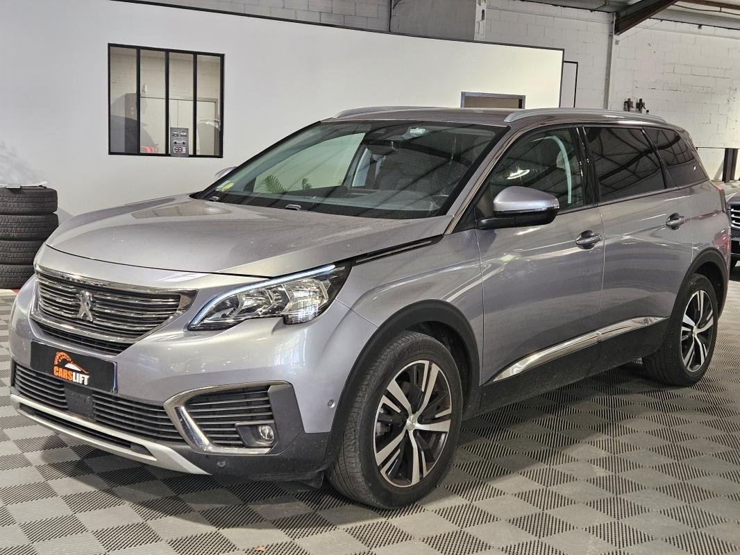 Peugeot 5008 - Photo 9