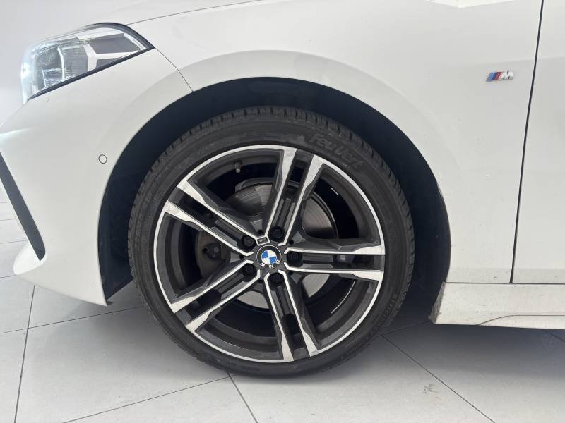 BMW Série 1 - Photo 9