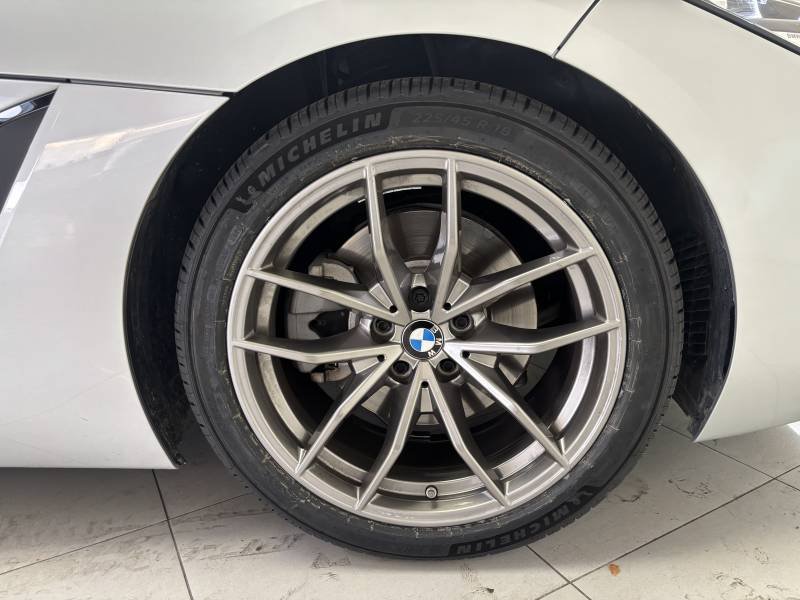 BMW Z4 - Photo 17