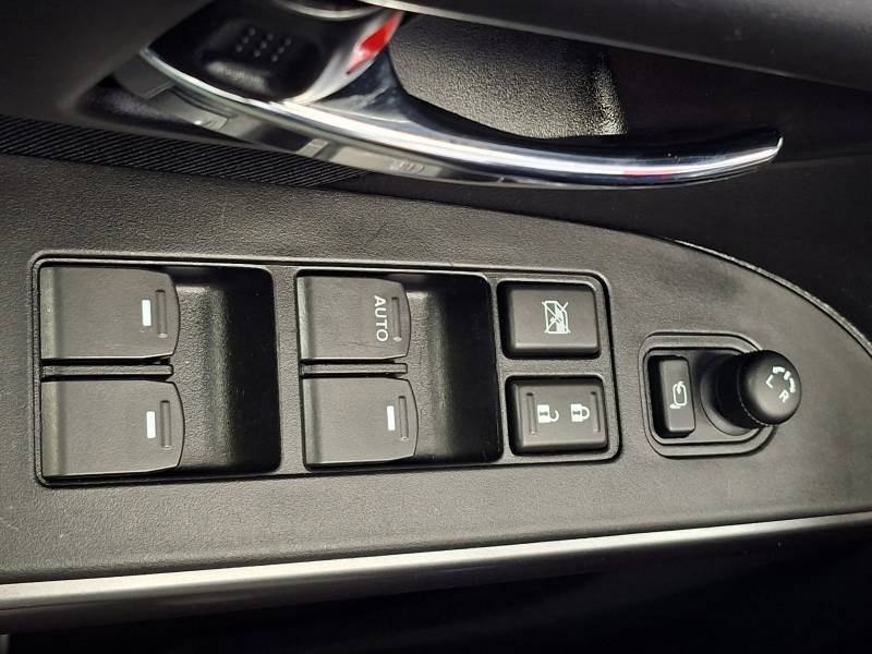 Suzuki s-cross - Photo 19