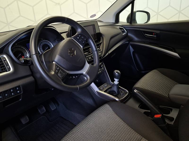 Suzuki s-cross - Photo 9