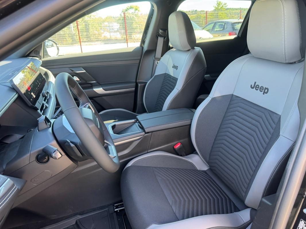 Jeep Compass - Photo 6